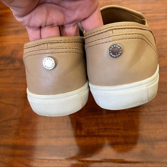 Steve Madden slip on sneaker shoes - Picture 3 of 7